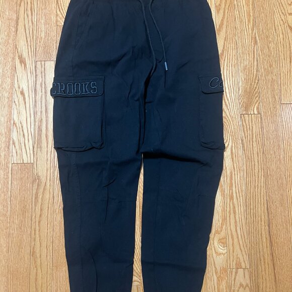 Men’s Clothes(Pants, Hoodies, Jackets) - Picture 4 of 12